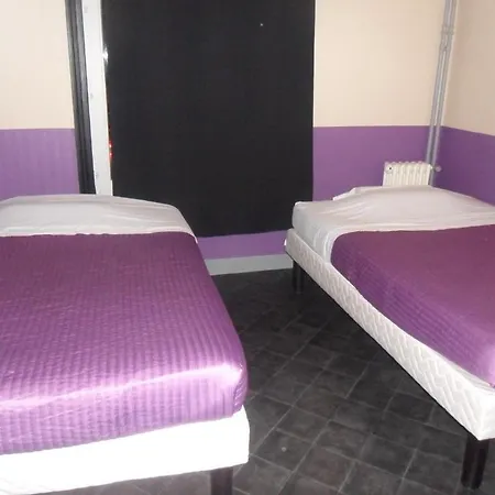 Chopin Hotell 2*